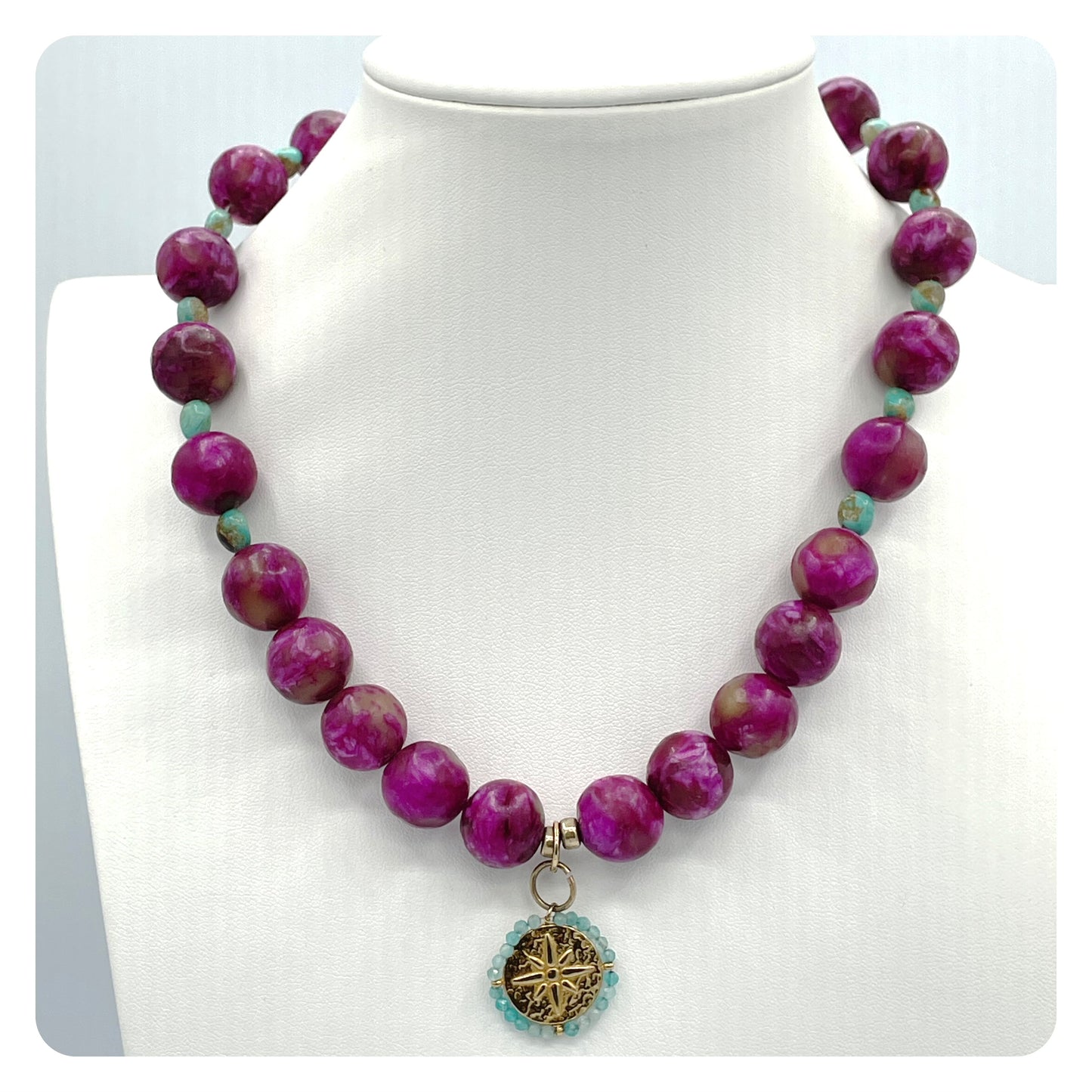 Violette Necklace