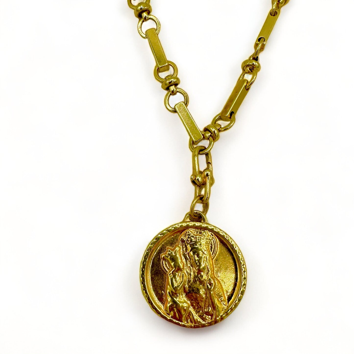 Saint-Anne Pendant on Melissa Chain